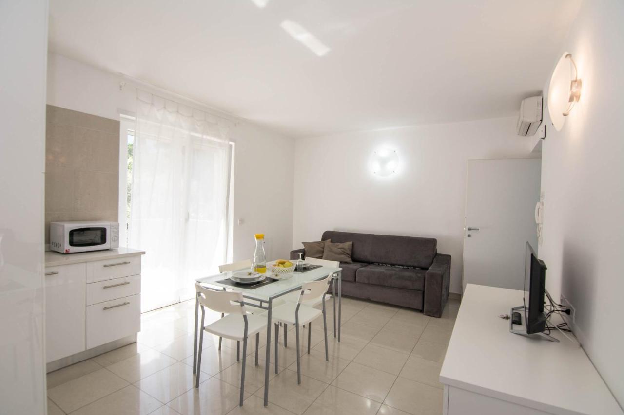 Appartamenti Laly Arco Exterior foto